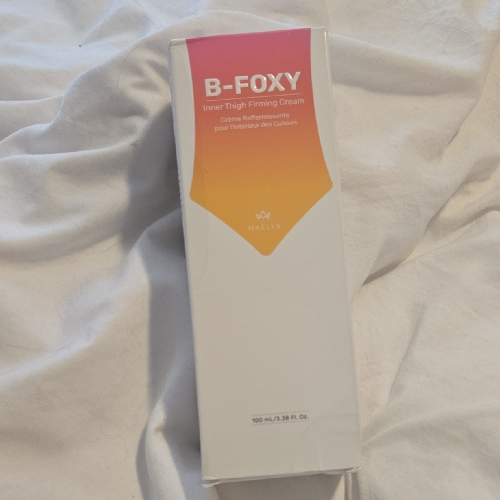 MAELYS B-FOXY Inner Thigh Firming Cream - White and Orange